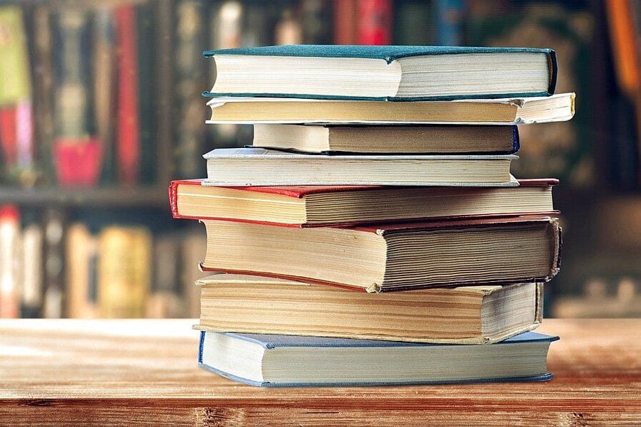 Vuelta al cole sostenible: bancos de libros, ropa de segunda mano y menos plástico
