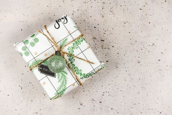 Regalos sin envoltorios de usar y tirar: detalle, no basura